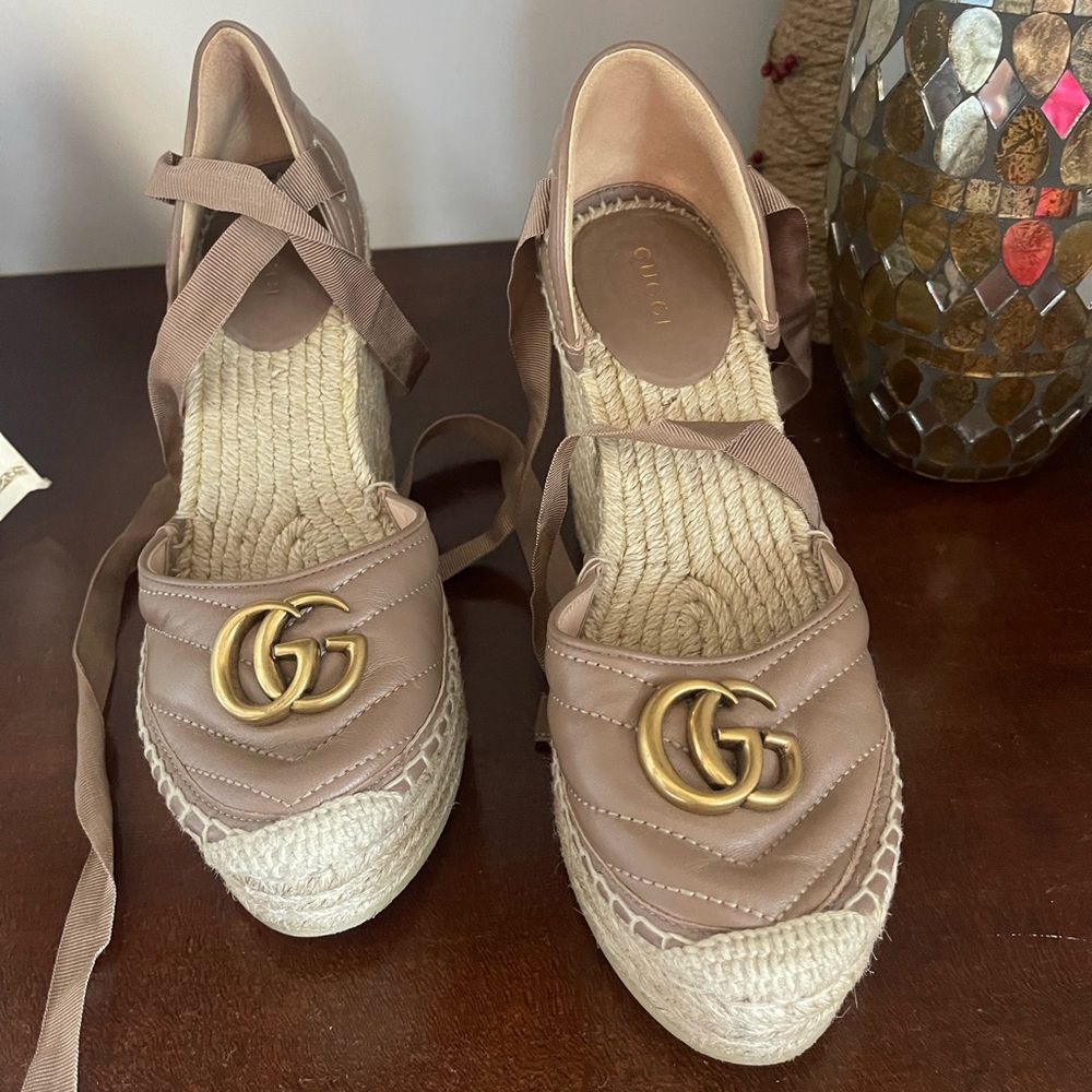 Gucci shoes